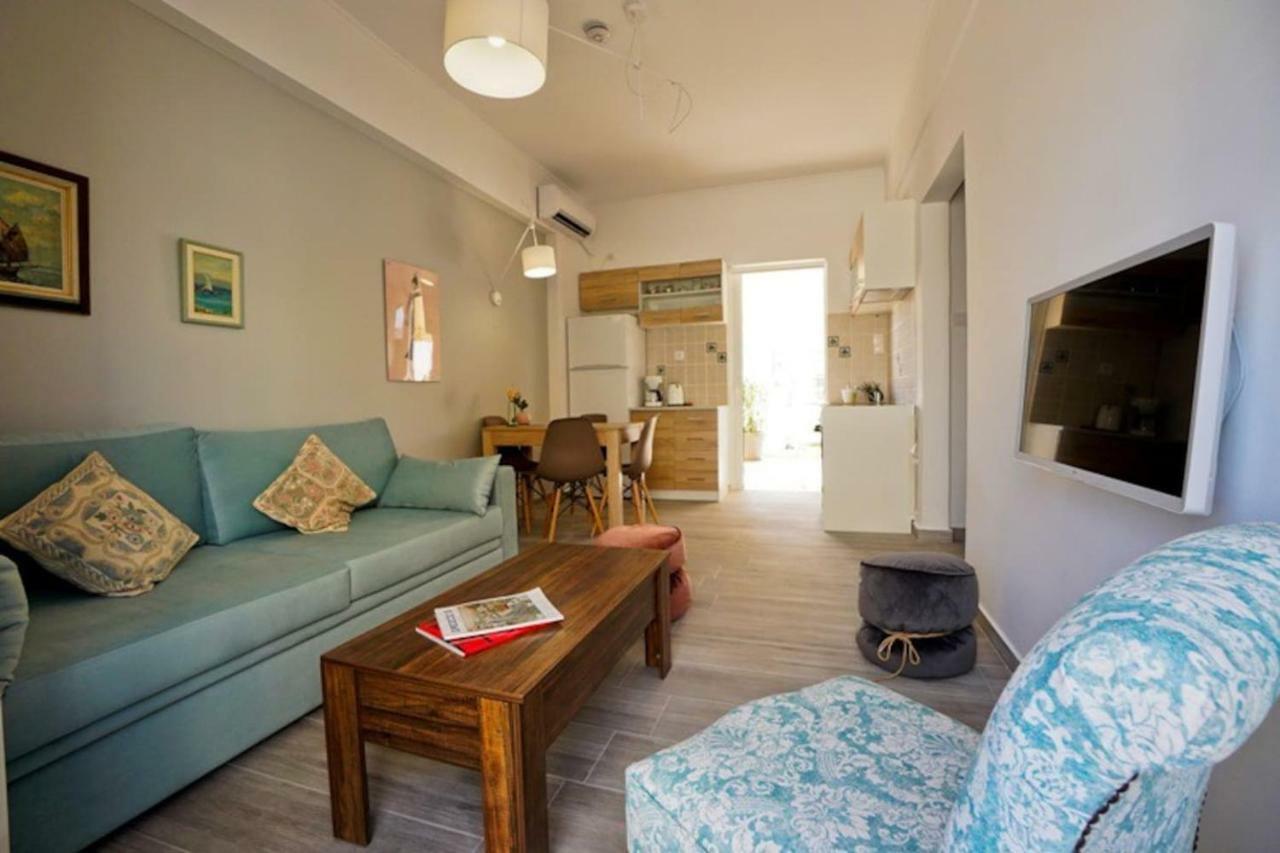 Athens Central Apartment 2 Mins To Metro Exterior photo